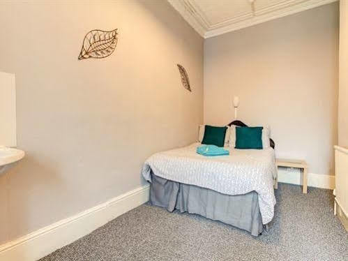 Westbourne House 3* Blackpool